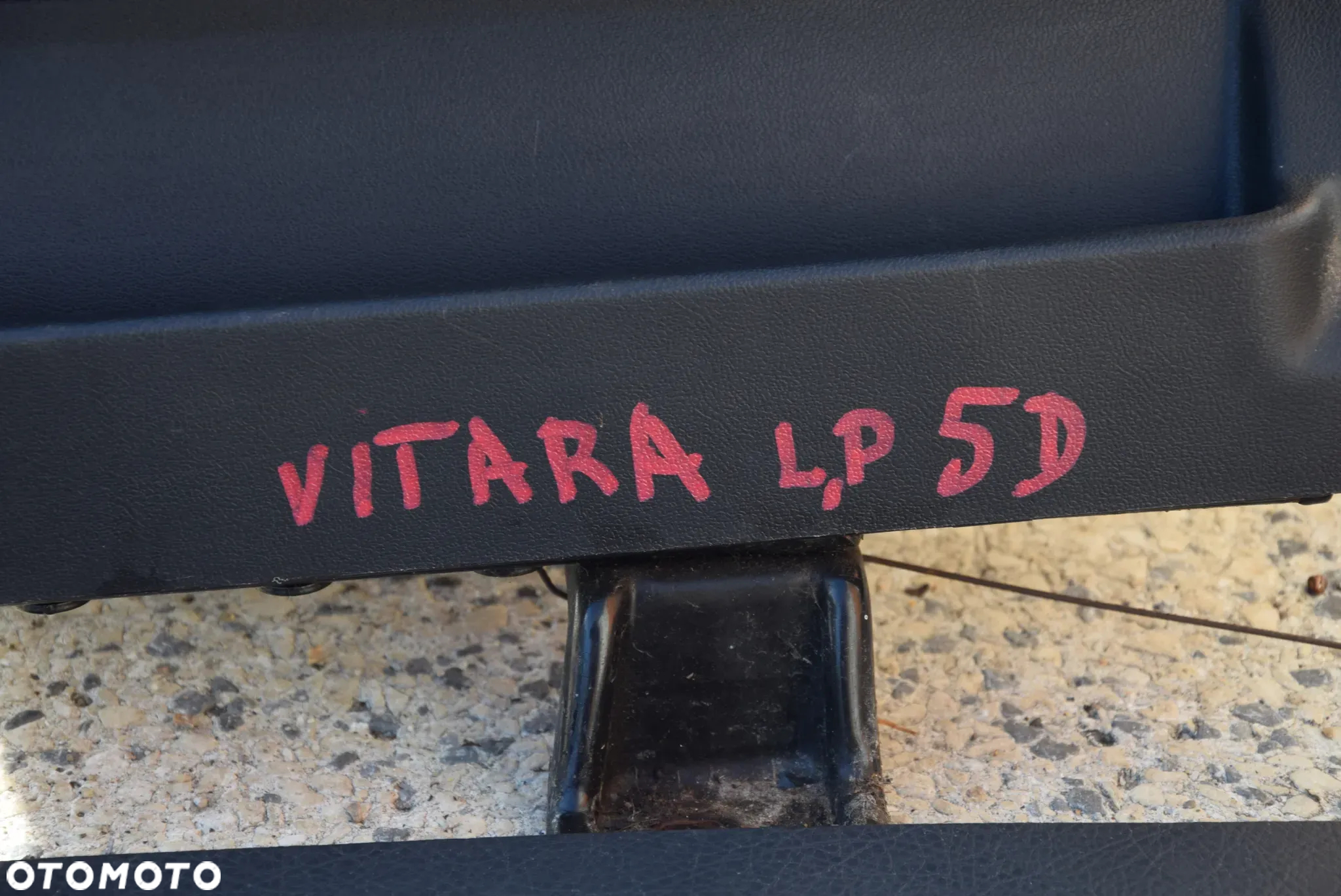 SUZUKI VITARA I 5D FOTEL FOTELE BOCZKI KPL. - 35