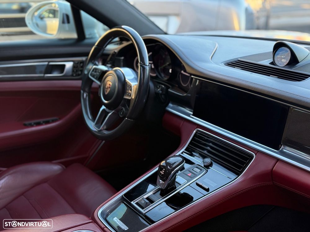Porsche Panamera - 8