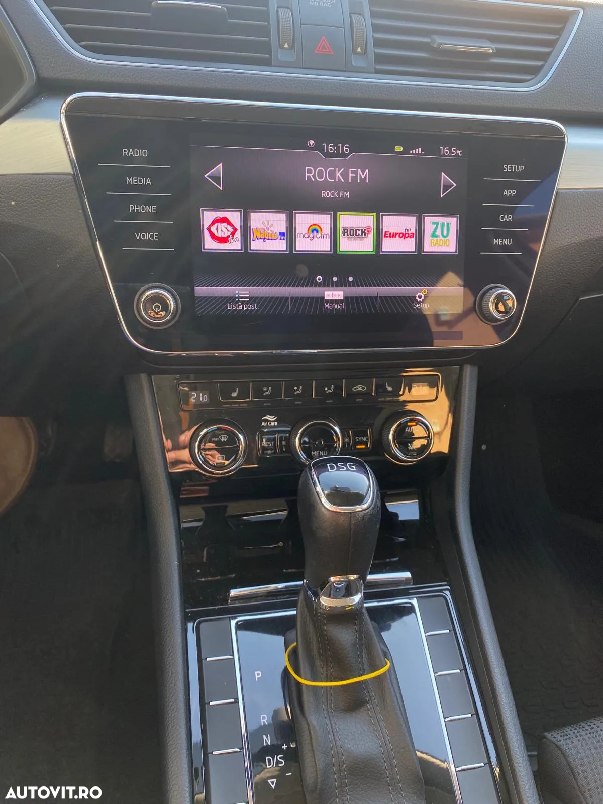 Skoda Superb 2.0 TDI DSG Ambition - 11