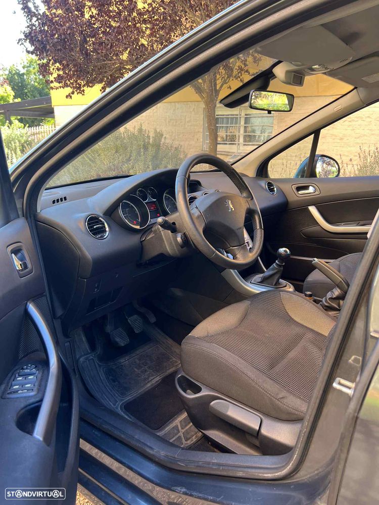 Peugeot 308 1.6 HDi Executive CVM6 - 7