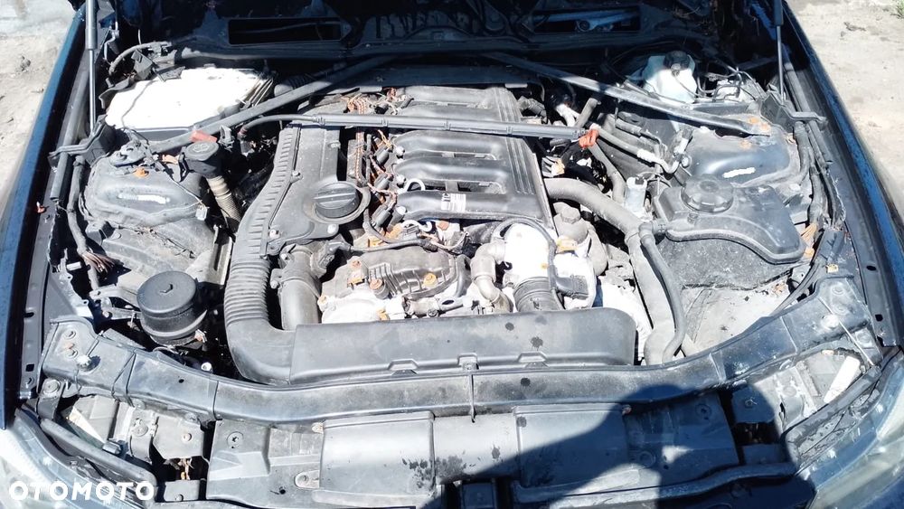 tylko części BMW E91 E90 325d 3.0d m57d30 306d3 197KM 145kW 04r-08r kombi touring lakier 375/9 - 10