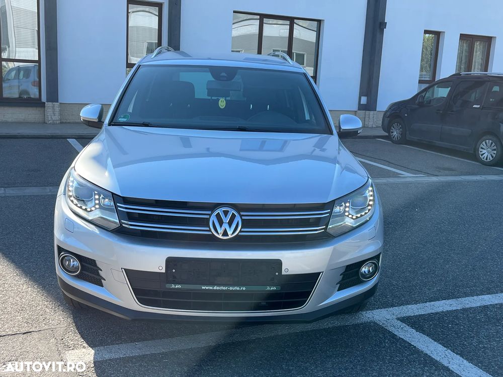 Volkswagen Tiguan 2.0 TDI SCR BlueMotion Technology Lounge Sport & Style - 18