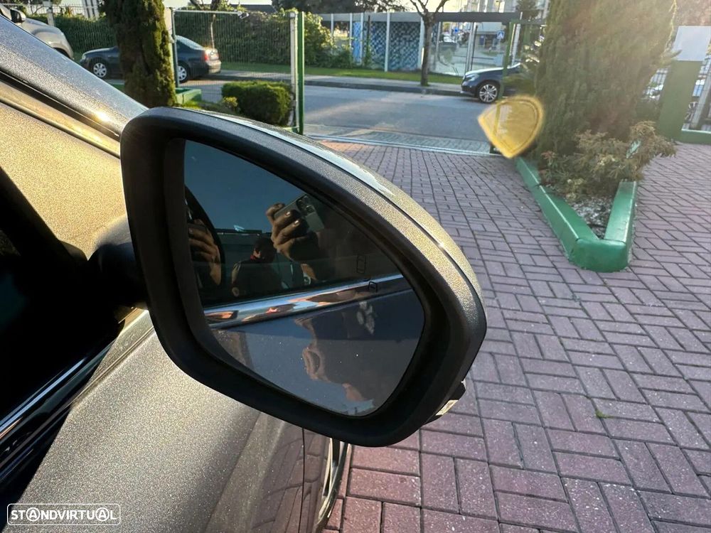 Renault Mégane Sport Tourer ENERGY TCe 130 BOSE EDITION - 31