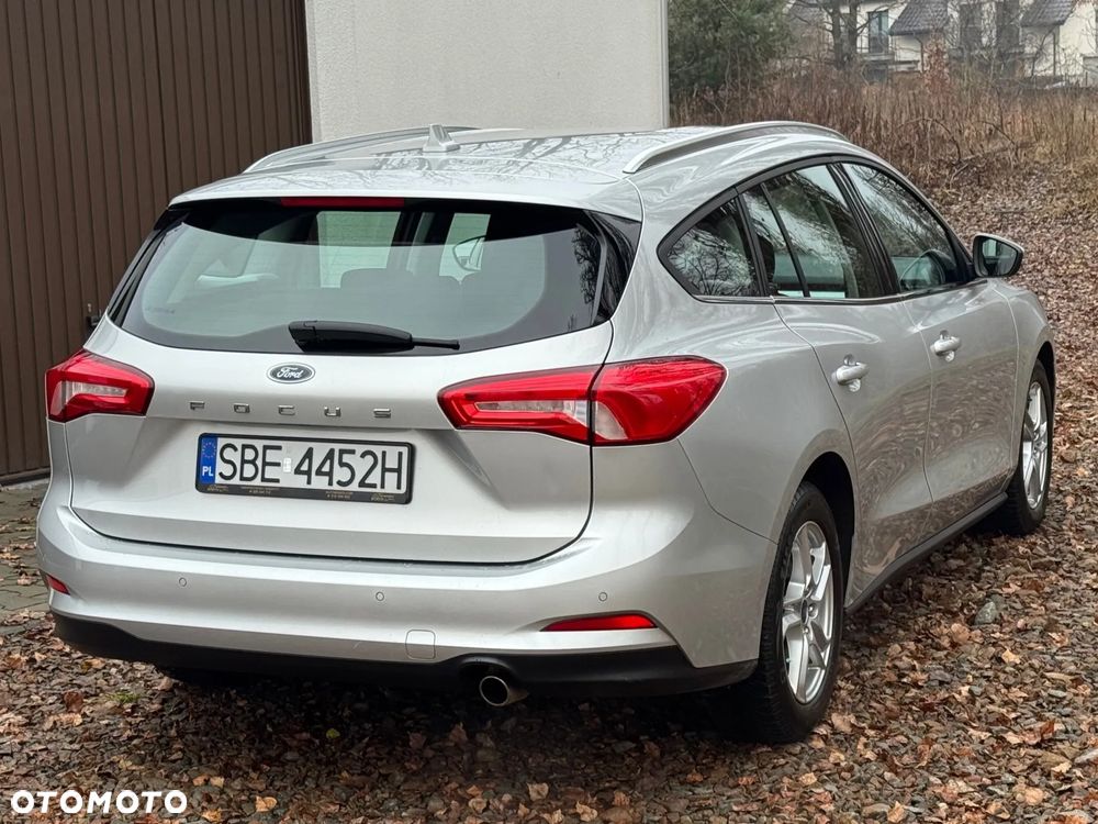 Ford Focus 1.5 TDCi SYNC Edition - 22