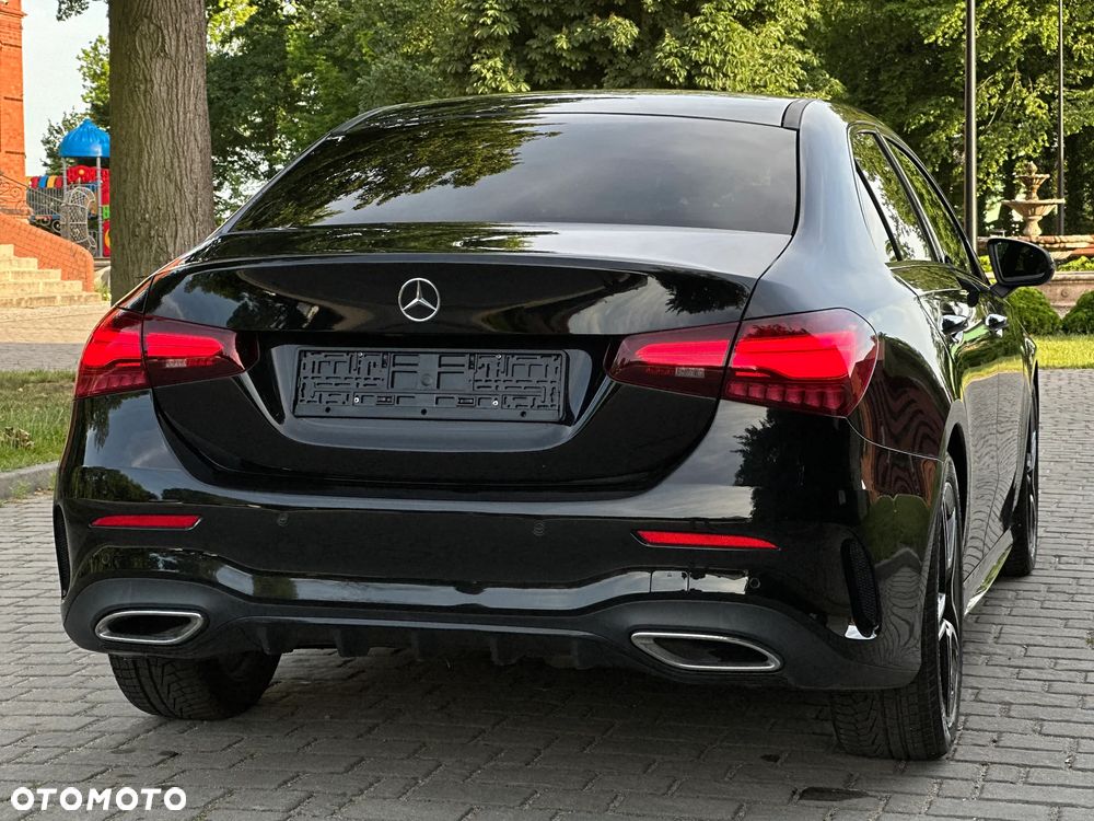Mercedes-Benz Klasa A 220 d 8G-DCT AMG Line - 3