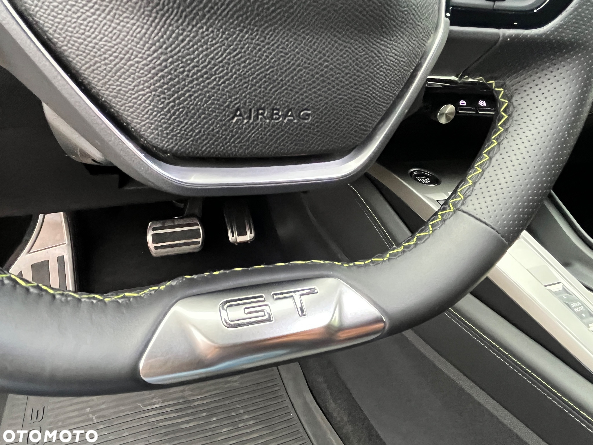 Peugeot 308 1.2 PureTech GT S&S EAT8 - 31