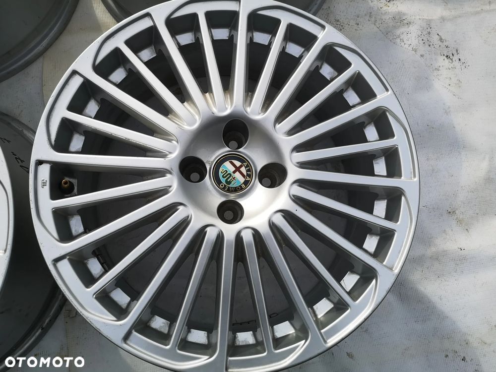 Felgi Aluminiowe Alufelgi Alfa Romeo Mito, Fiat 500, Linea, Stilo, Florino, Bravo, Lancia Delta, Peugeot Bipper Tepee  4x98x58,1 7Jx17 ET-39 NR 156078693 - 5