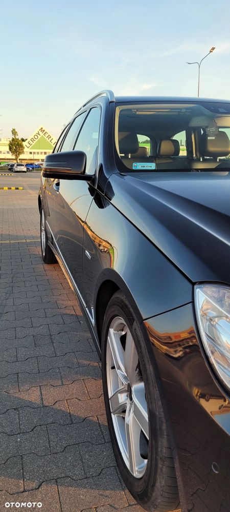Mercedes-Benz Klasa E 200 CDI DPF BlueEFFICIENCY Automatik Avantgarde - 7