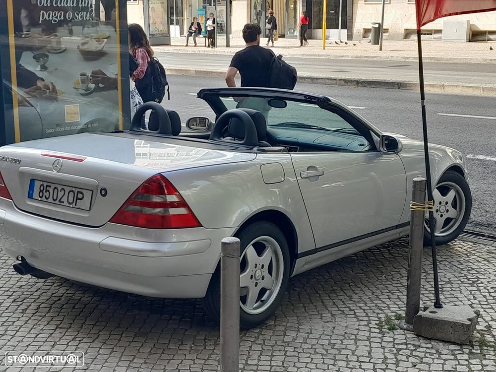 Mercedes-Benz SLK 200 Standard - 18