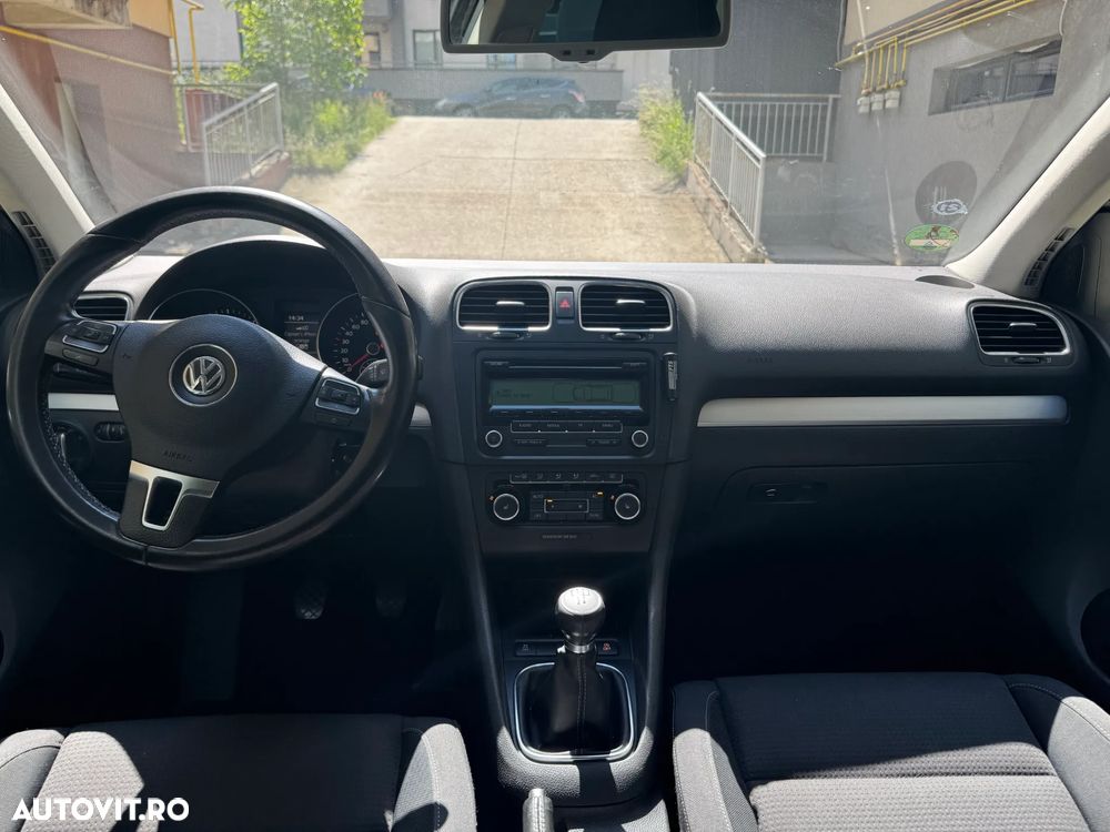 Volkswagen Golf 1.6 TDI DPF BlueMotion Technology Comfortline - 5