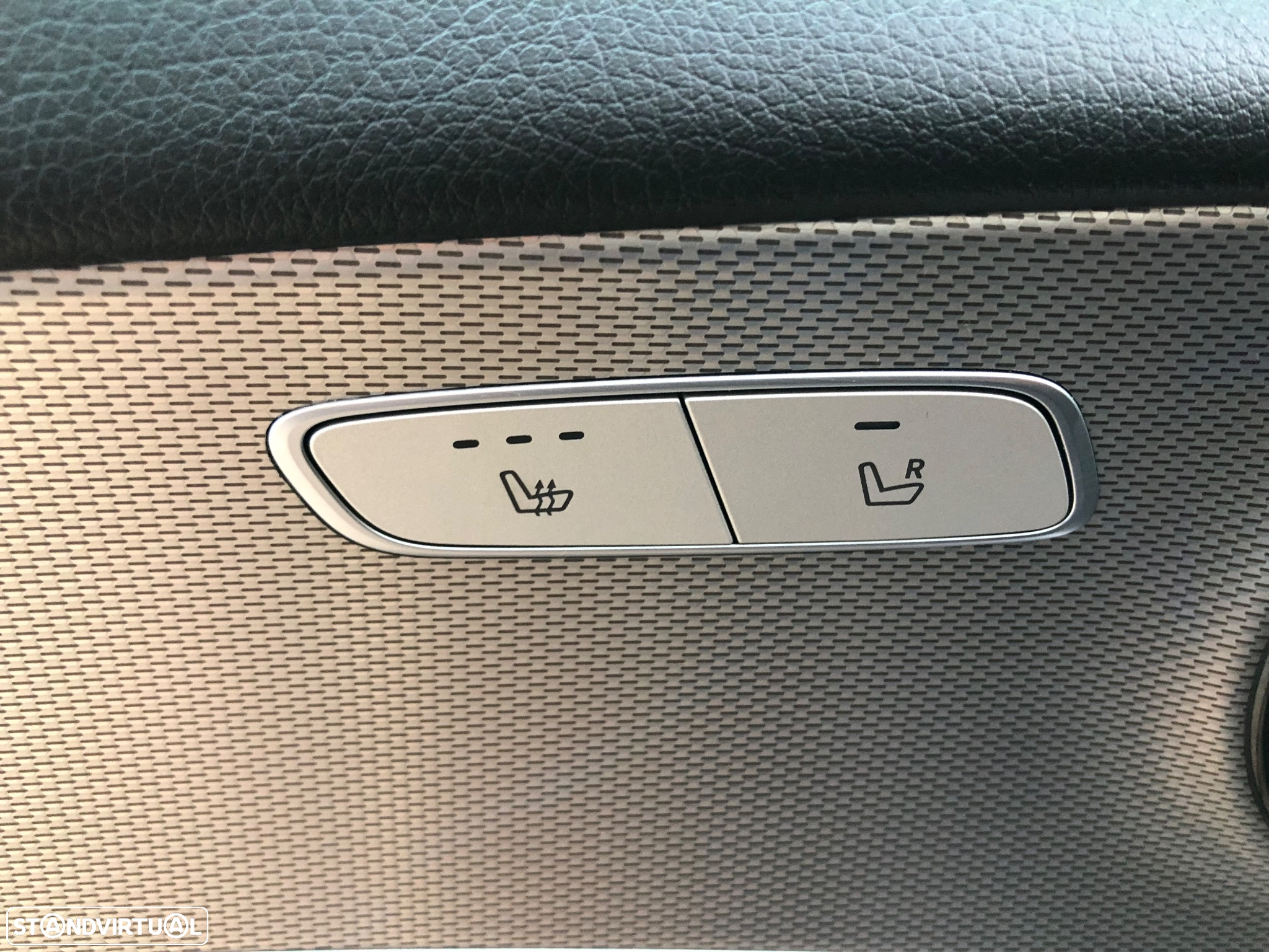 Mercedes-Benz E 220 d Exclusive - 35
