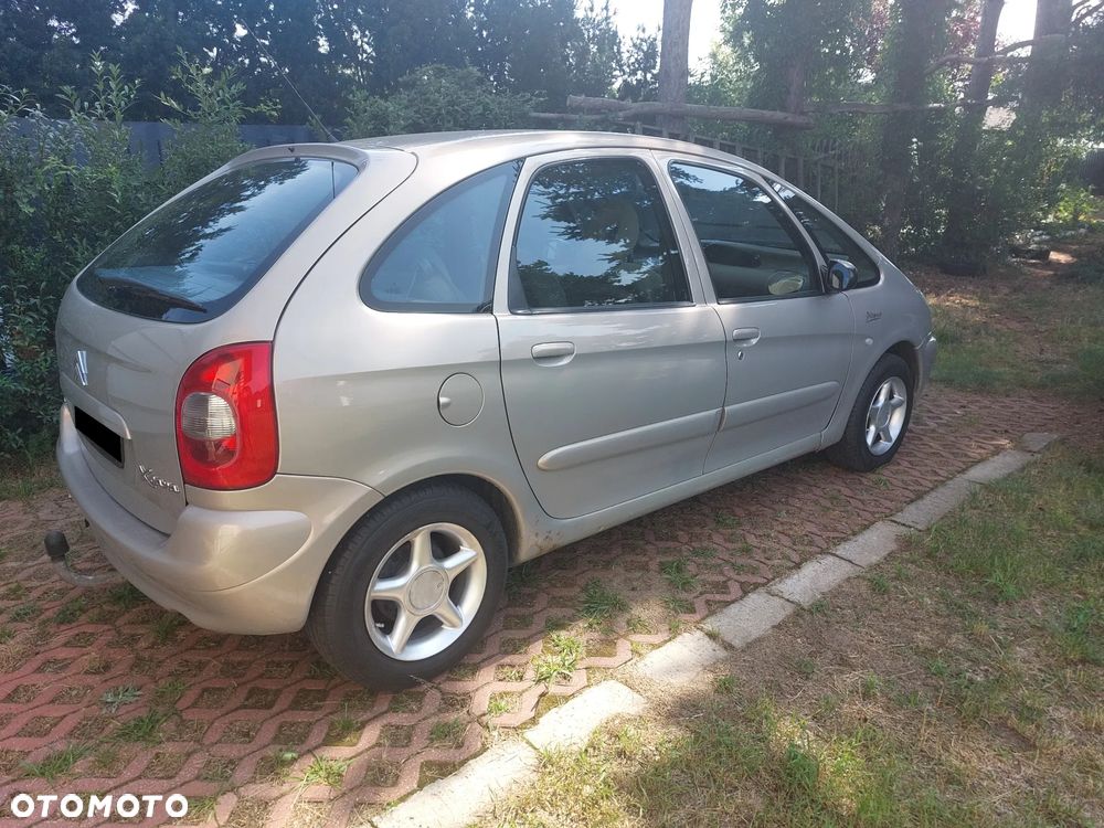 Citroën Xsara Picasso 2.0 HDI Exclusive - 3