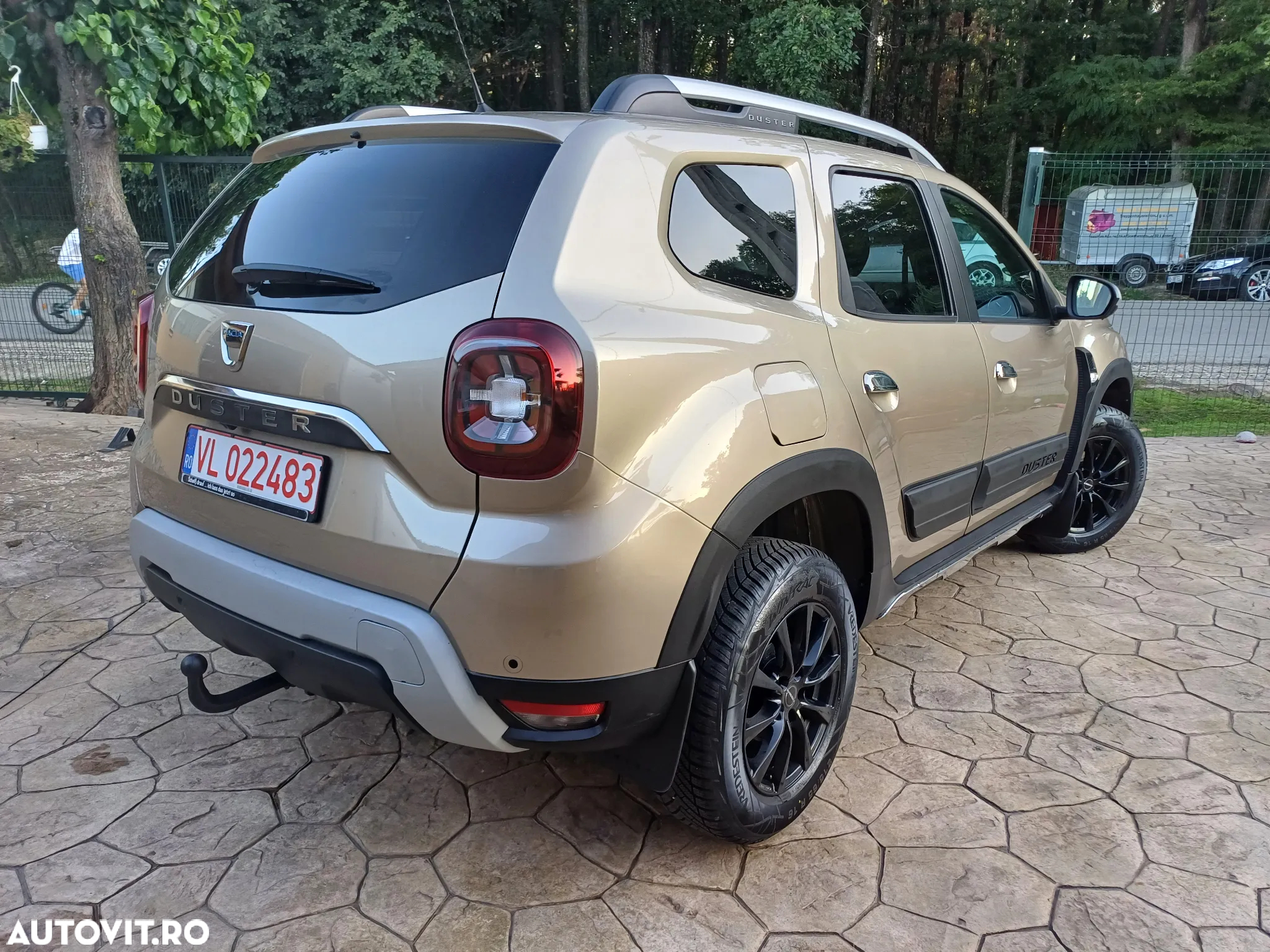 Dacia Duster 1.6 SCe Prestige jante 16" - 3