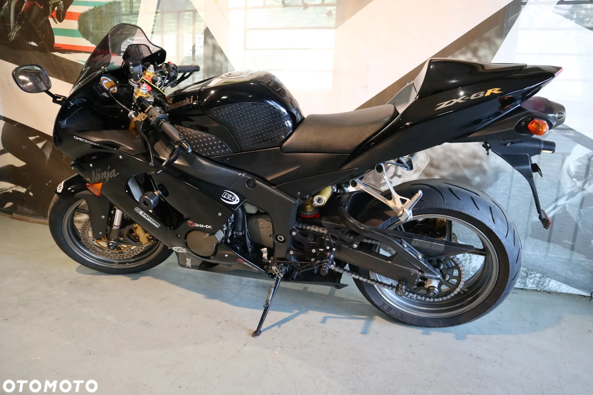 Kawasaki Ninja - 4