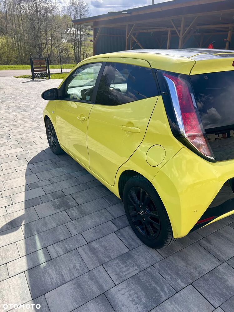 Toyota Aygo 1.0 VVT-i Sprint EU6 - 6