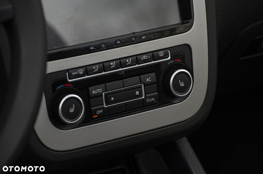 Volkswagen Eos 2.0 TDI DPF BlueMotion Technology Exclusive - 32