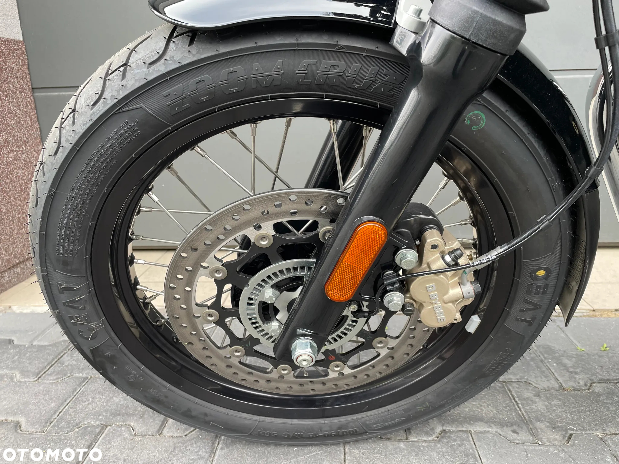 Royal Enfield Continental - 6