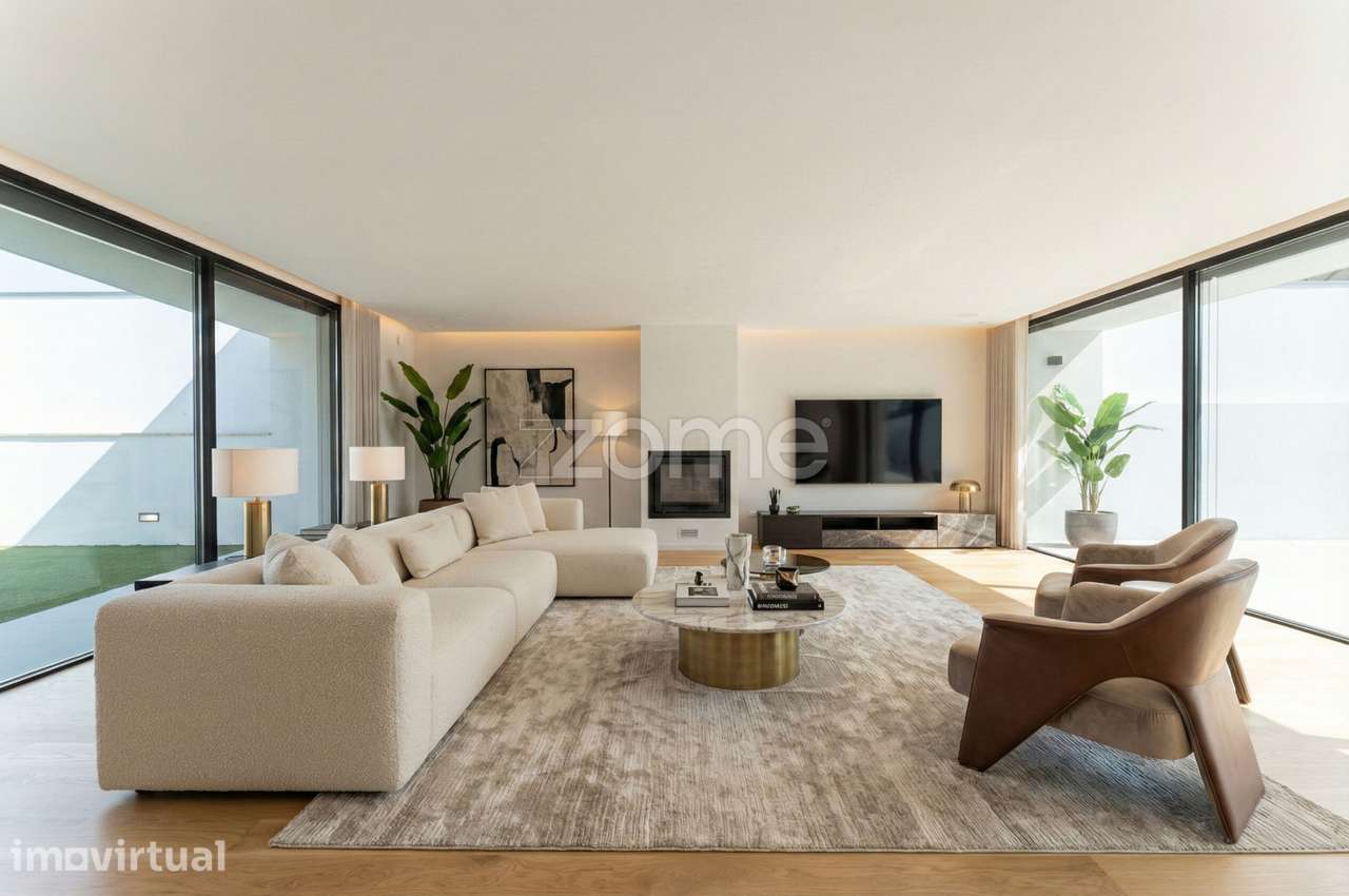 Moradia Luxo T4 com piscina aquecida na praia da Madalena - Grande imagem: 5/60