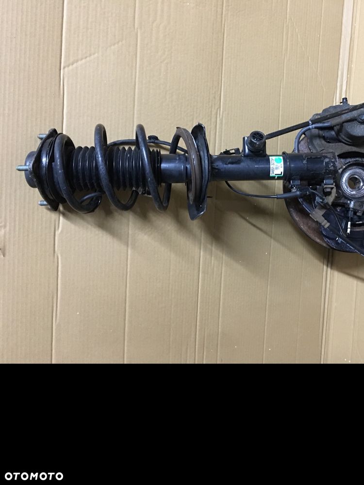 Hyundai i40 1.7 crdi lift Zwrotnica Lewa Mcperson 109.000km - 2