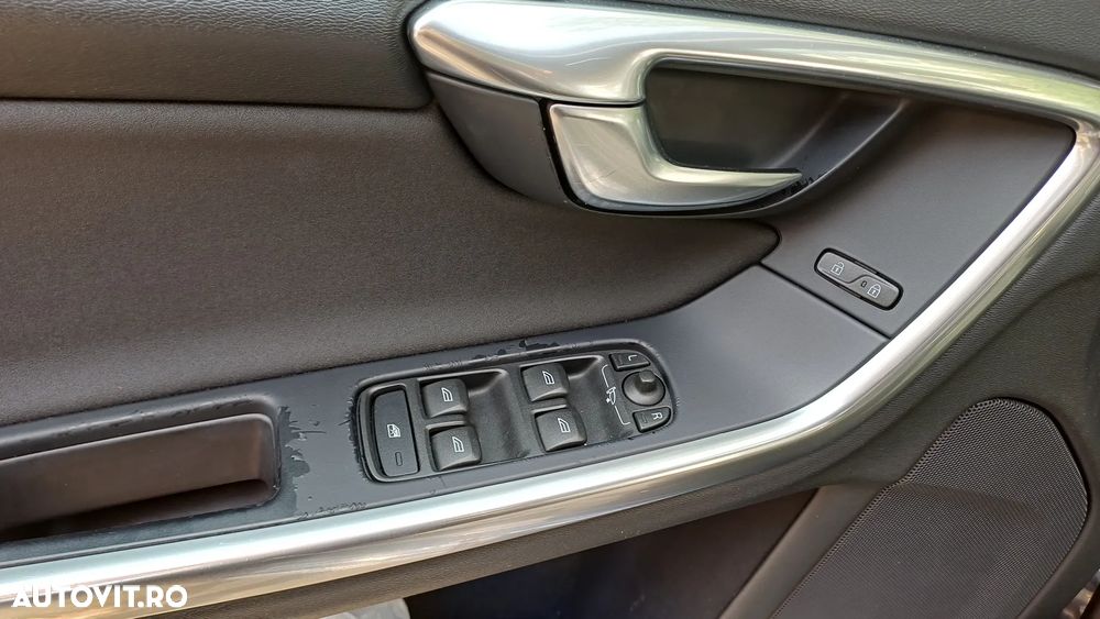 Volvo V60 DRIVe Start-Stop Basic - 11