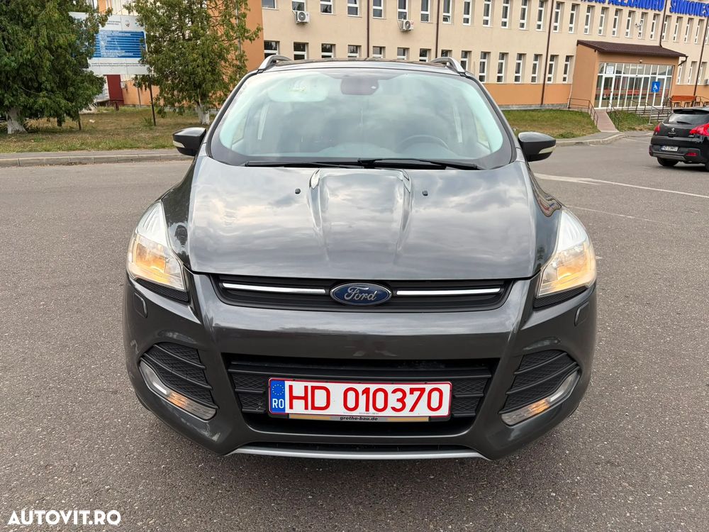 Ford Kuga 2.0 TDCi 4WD Powershift Titanium - 5