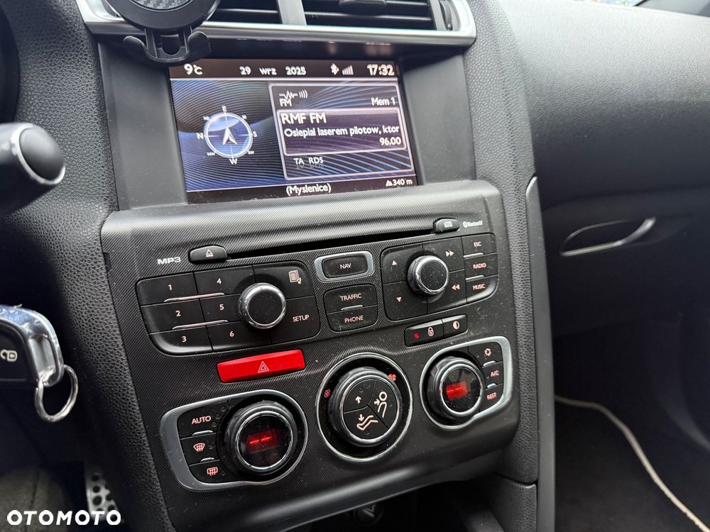 Citroën DS4 THP 200 Pure Pearl - 12
