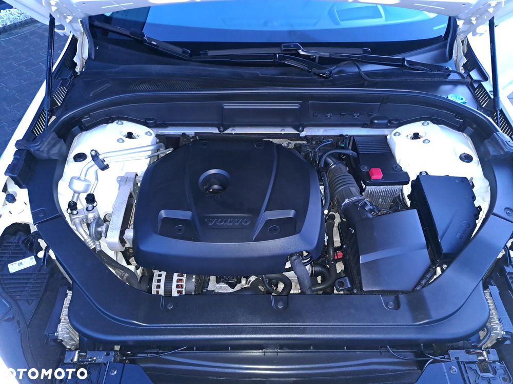 Volvo XC 60 ver-t6-awd-geartronic-momentum - 28
