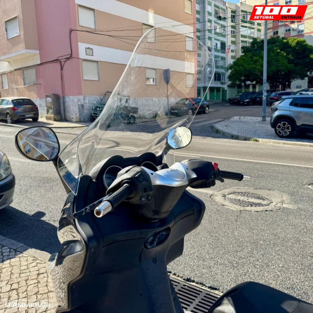 Piaggio XEvo 125 - 26