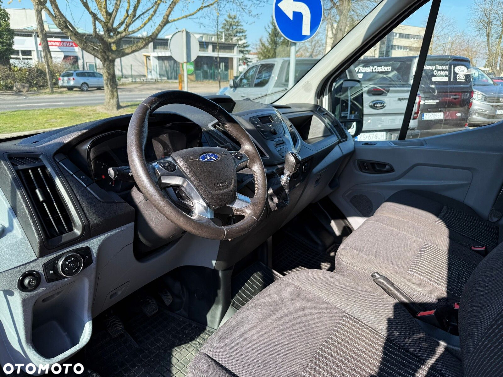 Ford transit Trend - 8