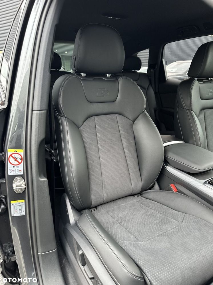 Audi Q7 - 28