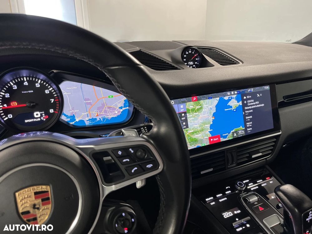 Porsche Cayenne - 20