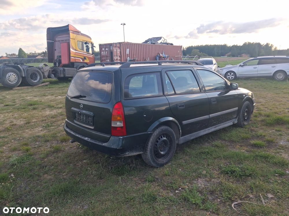 Opel Astra - 4