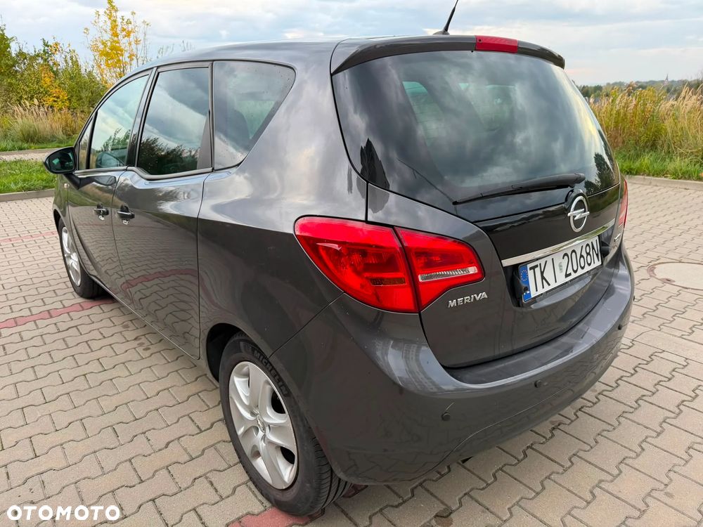 Opel Meriva - 10