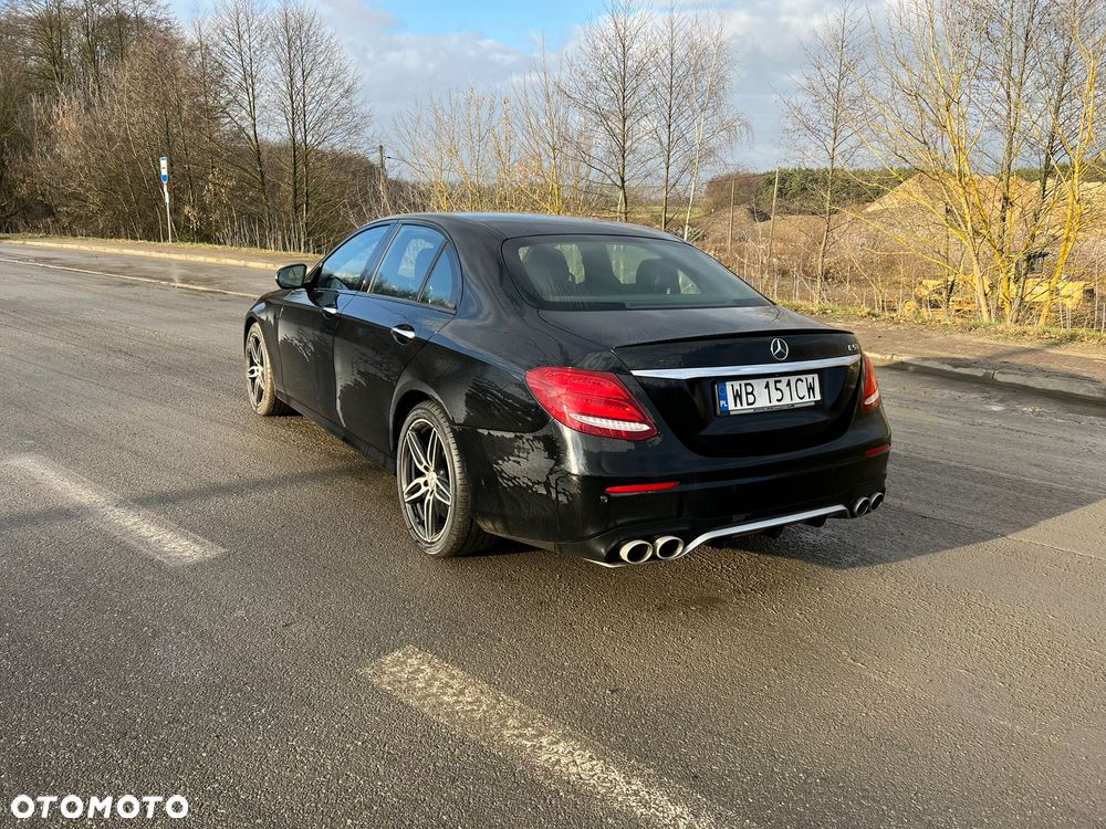 Mercedes-Benz Klasa E AMG 53 4-Matic+ - 2