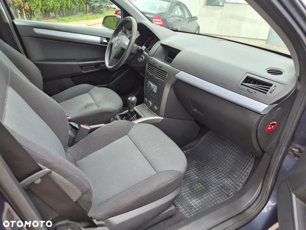 Opel Astra 1.6 Caravan Enjoy - 3