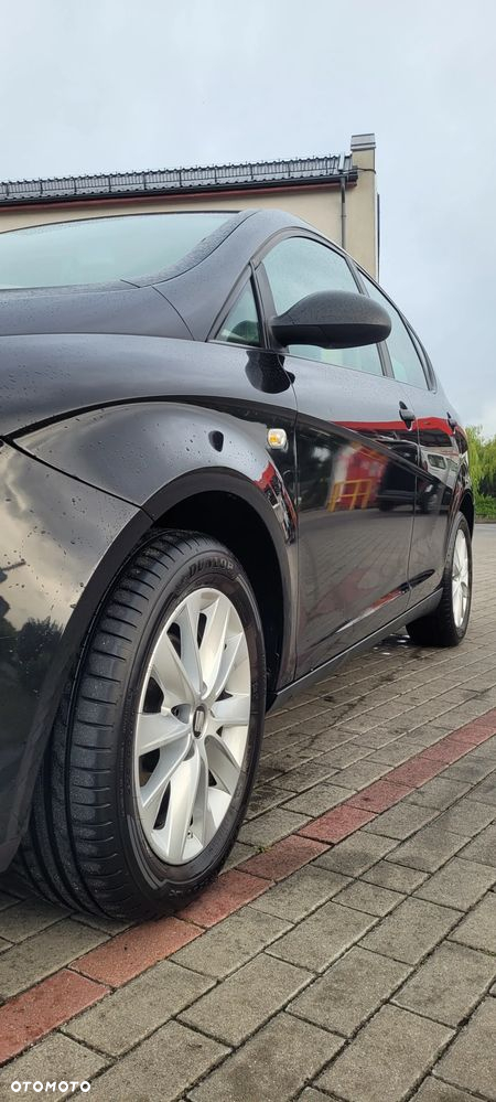Seat Toledo 1.6 Reference - 25