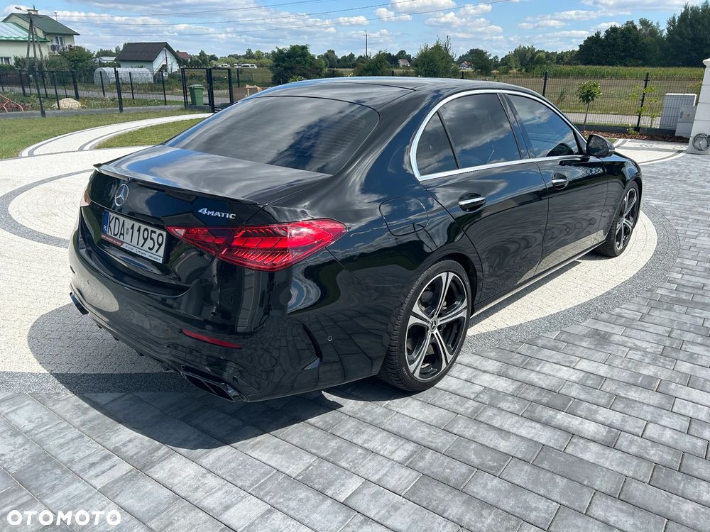 Mercedes-Benz Klasa C 300 9G-TRONIC - 6