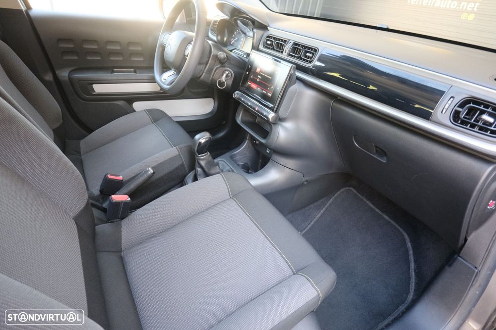 Citroën C3 1.2 PureTech Shine - 12