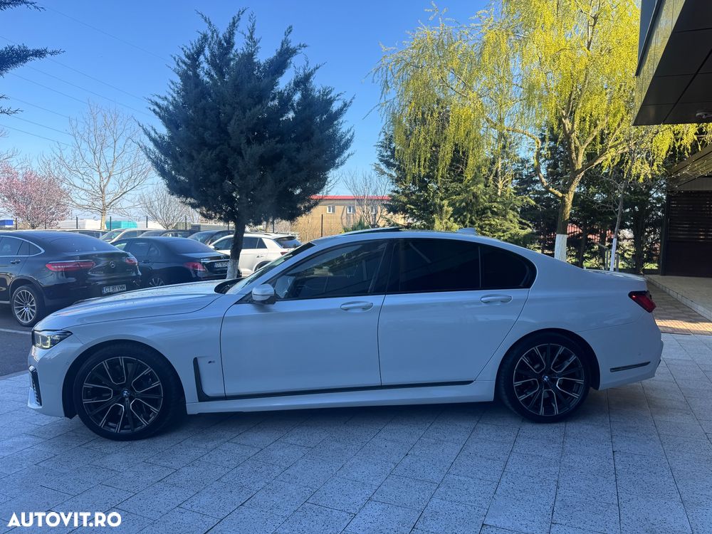 BMW Seria 7 730d xDrive - 27