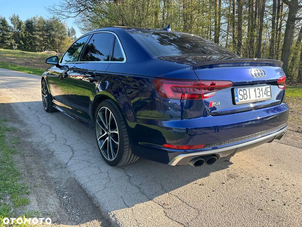 Audi S4 Limousine - 2