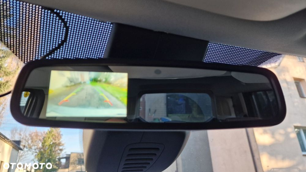 Ford Tourneo Connect Grand - 27