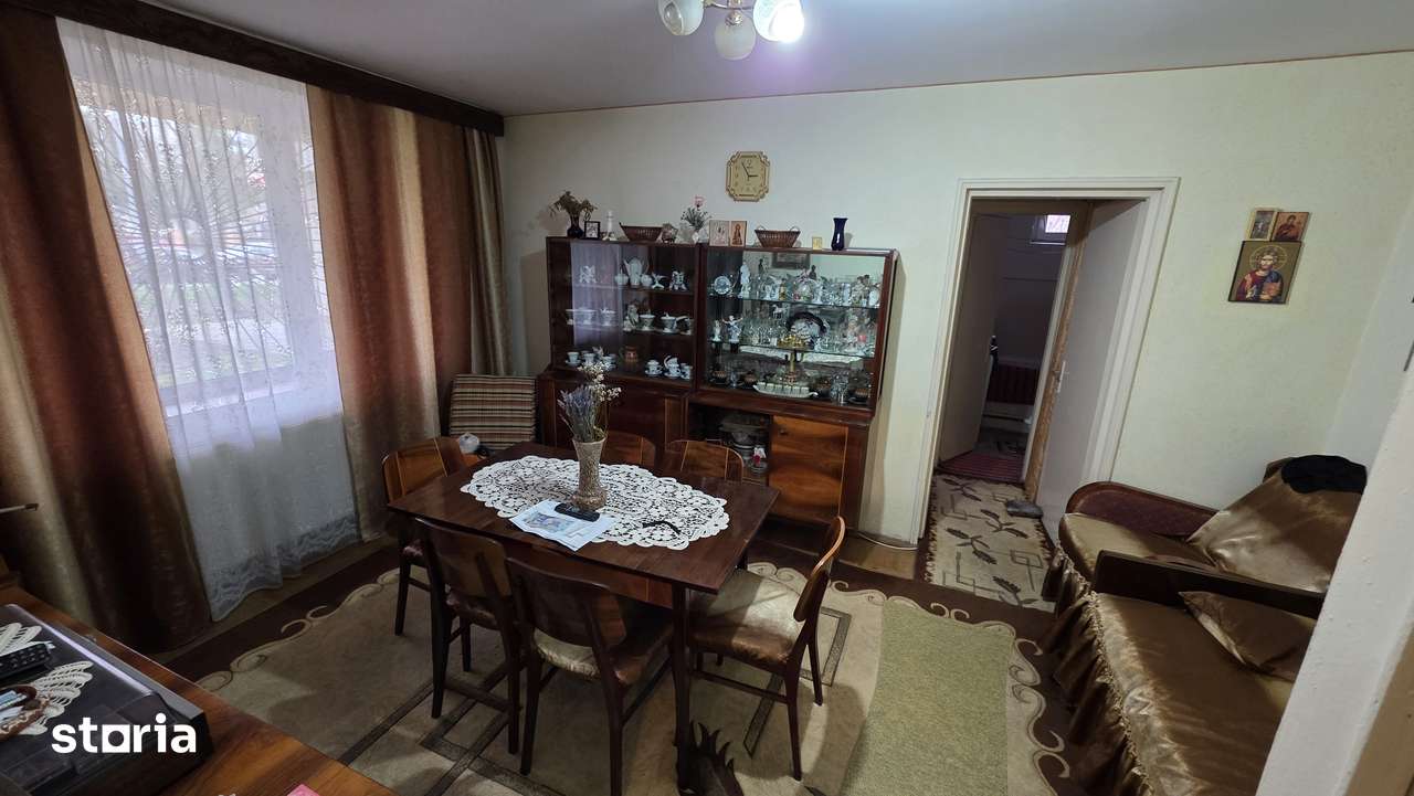 Vand ap cu 2 camere parter Scoala 5 - Imagine principală: 4/8