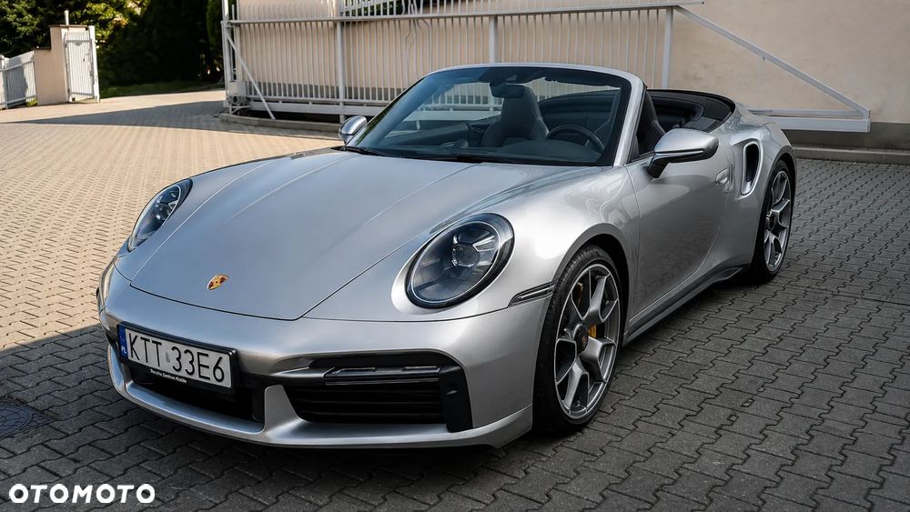 Porsche 911 Turbo S - 23
