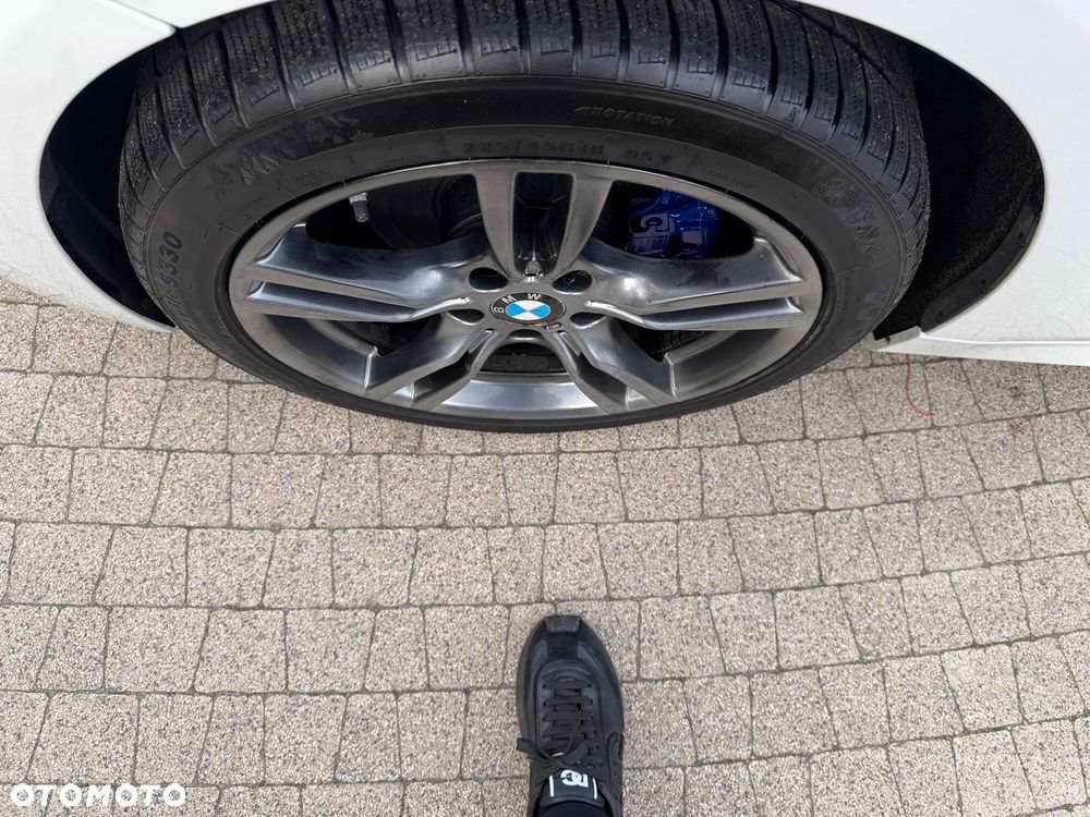 BMW Seria 3 320d xDrive Luxury Line - 22