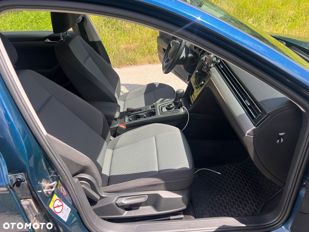 Volkswagen Passat 1.5 TSI EVO Elegance DSG - 10