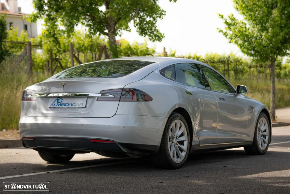Tesla Model S 70D AWD - 56