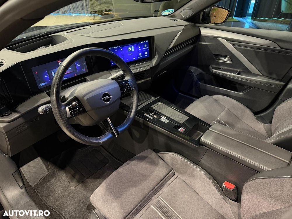 Opel Astra - 36