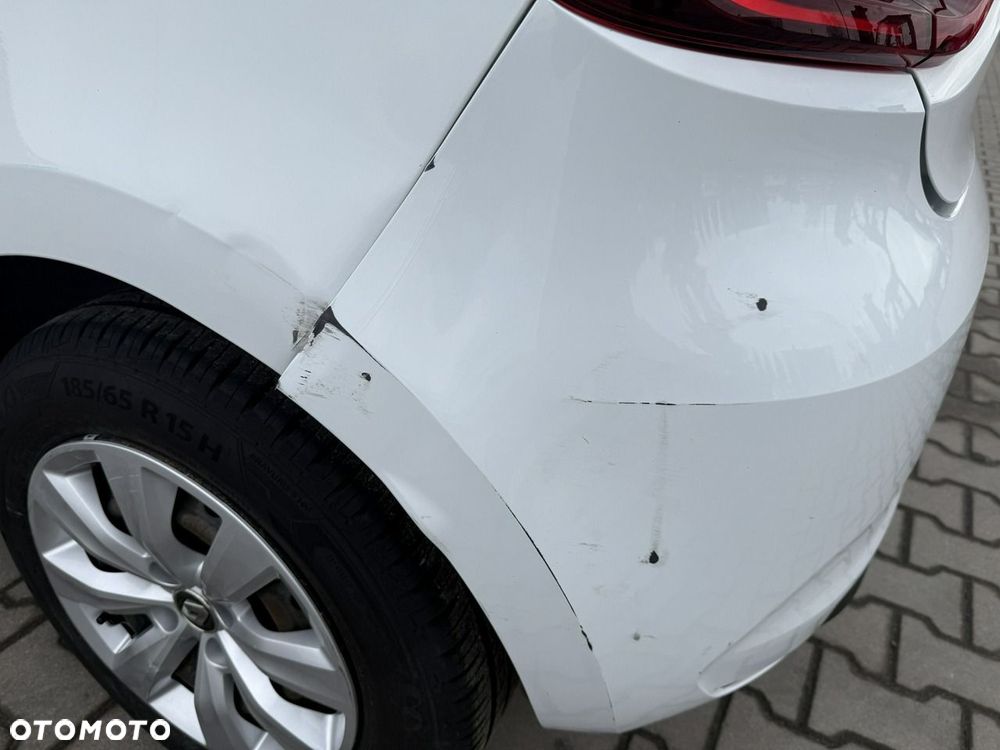 Renault Clio - 8