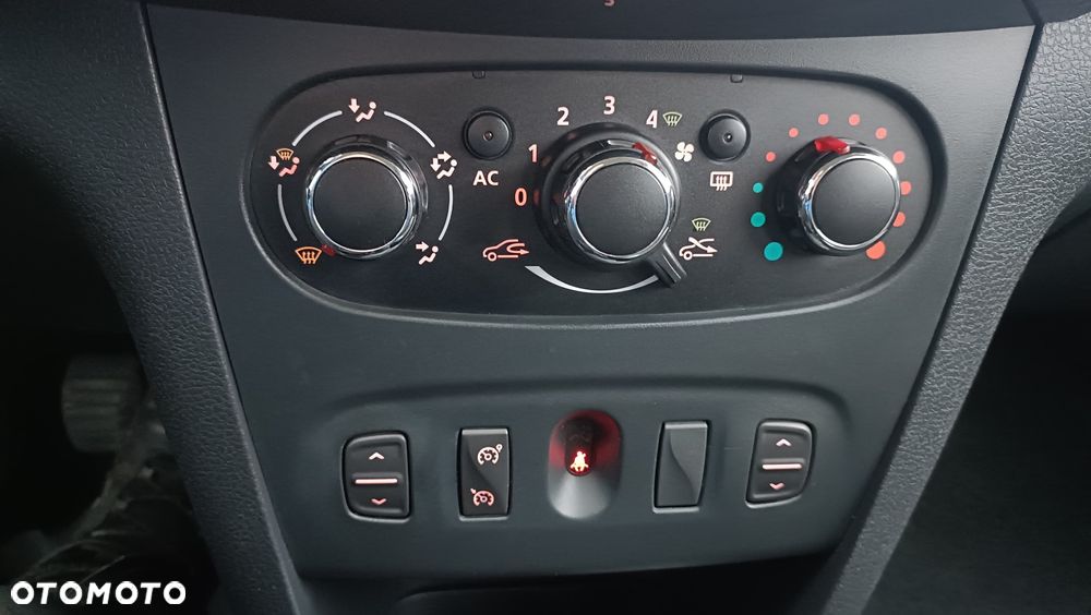 Dacia Sandero Stepway TCe 90 S&S Ambiance - 18