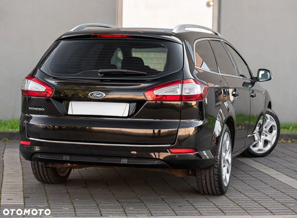 Ford Mondeo - 12